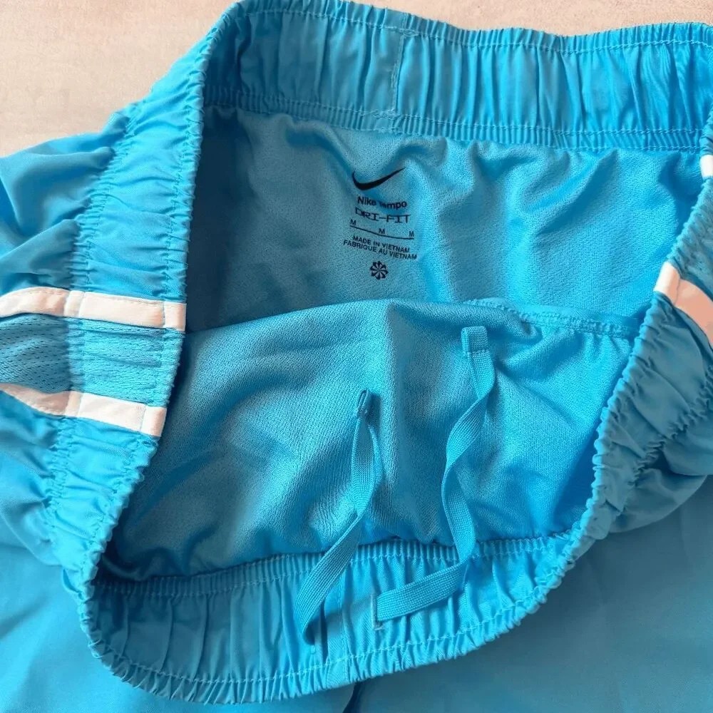 Women's Nike Tempo Dri-FIT Mid-Rise 3-in Running Shorts Blue/White Lined Medium